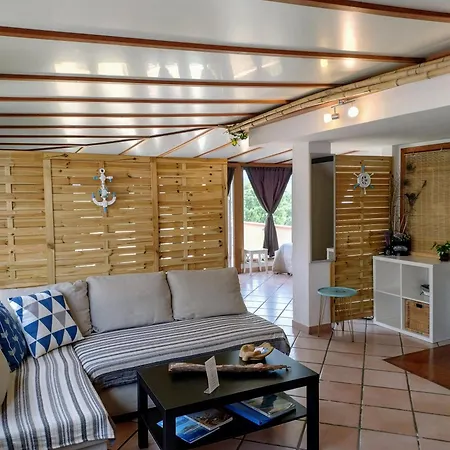 Apartman La Mansarda *